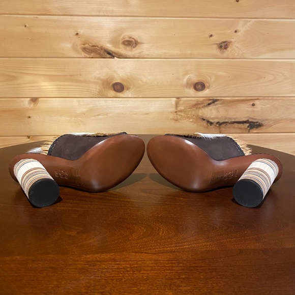 Tory Burch Phoenix Mule - Picture 3 of 9